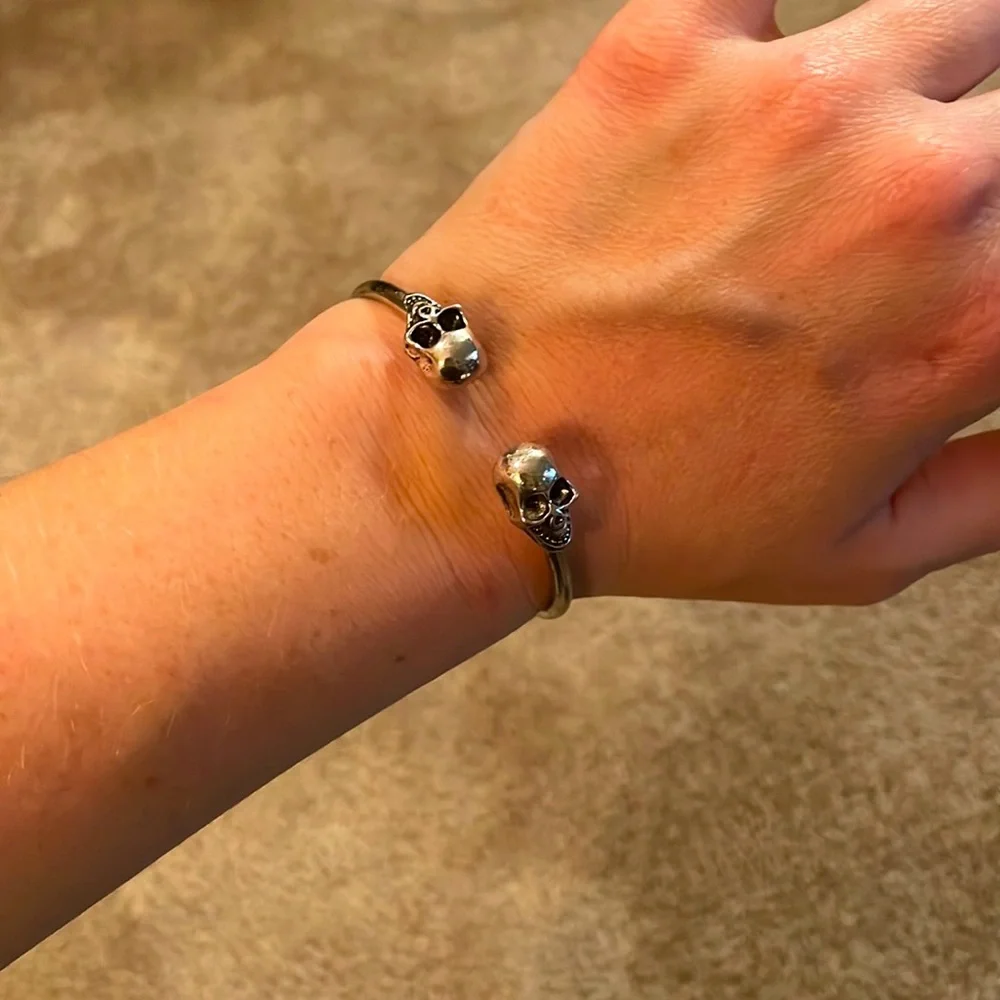 Skull bangles - Picture 2 of 2